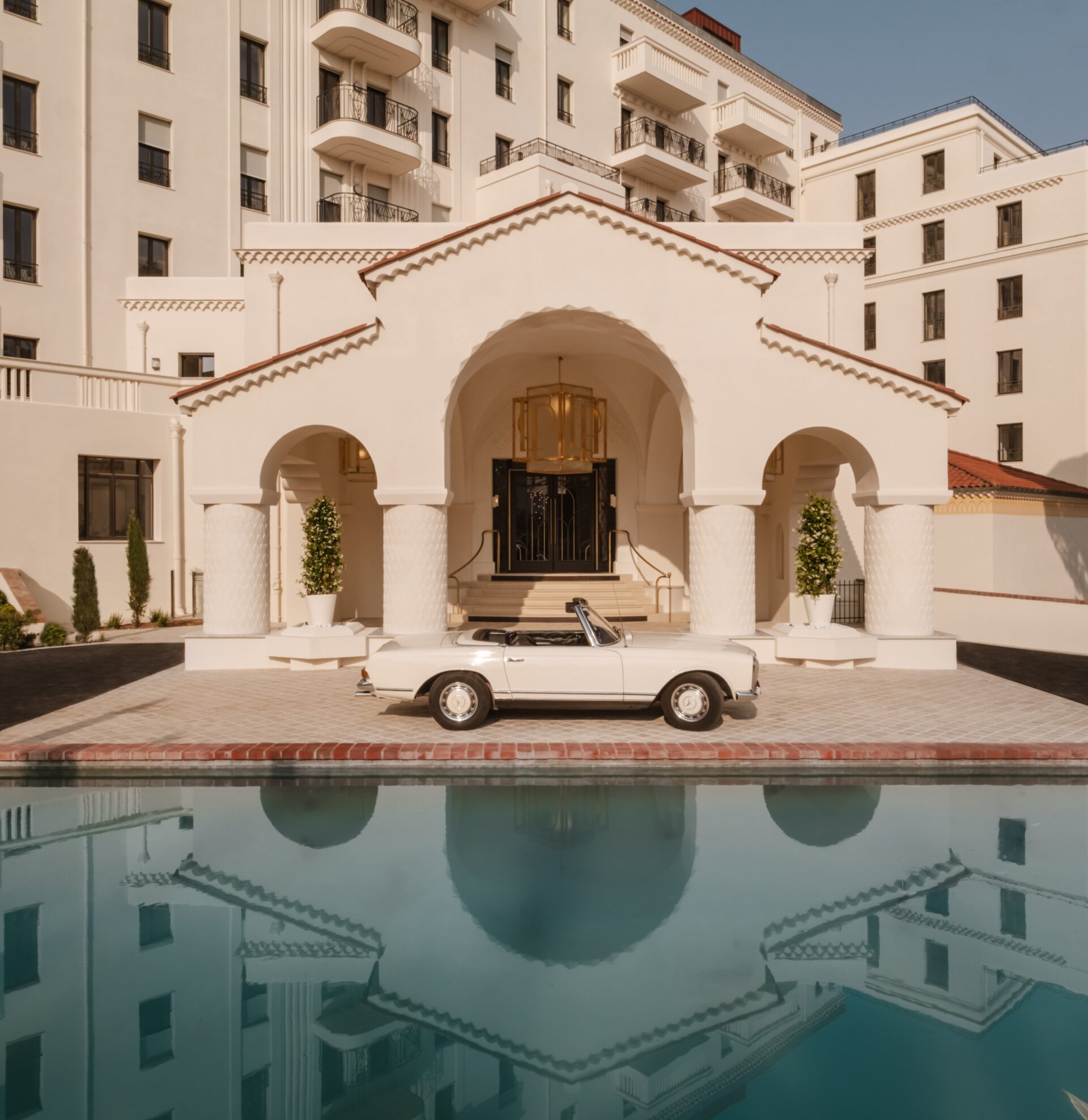 Port Cochere entrance way